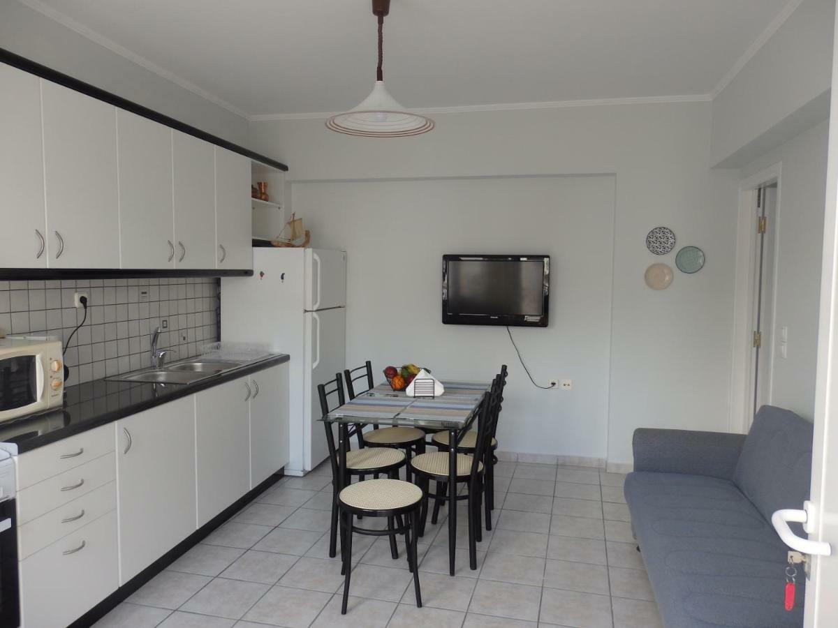 Coastal Apartment Christina Makriyialos Bagian luar foto